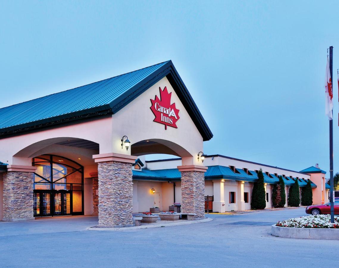 Canad Inns Destination Centre Portage La Prairie Exteriör bild